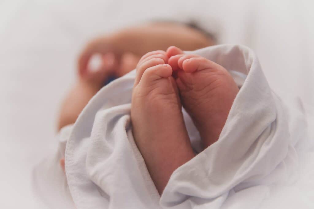The benefits of working with an agency to find a postpartum doula